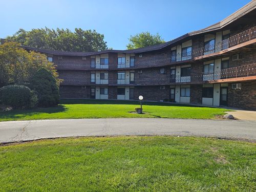 apt-149-2306 Holiday Ter, Lansing, IL, 60438-1676 | Card Image