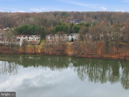 15628 Montview Dr, DUMFRIES, VA, 22025-1300 | Card Image