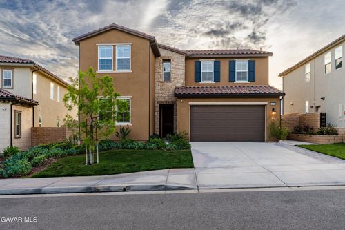 19038 Carranza Ln, Santa Clarita, CA, 91350-4710 | Card Image