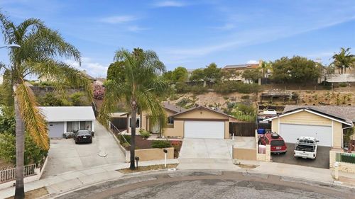 795 Via Callado, Oceanside, CA, 92057-2701 | Card Image