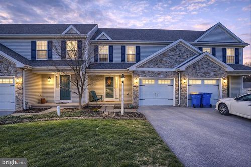 727 Winding Ln, HARRISBURG, PA, 17111-2359 | Card Image