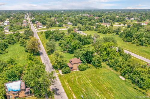 1526 Dickerson St, Detroit, MI, 48215-2737 | Card Image