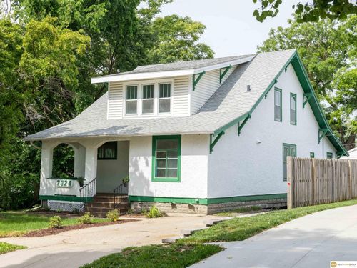 2324 N 64th St, Omaha, NE, 68104-4032 | Card Image