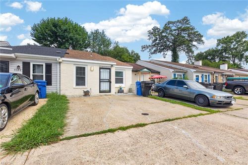 5124 Condor St, Virginia Beach, VA, 23462-1863 | Card Image