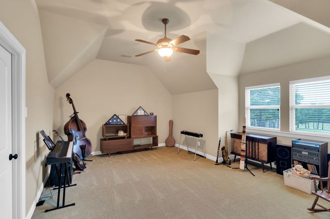 Carpeted flex space for bedroom, or additional living | Image 32