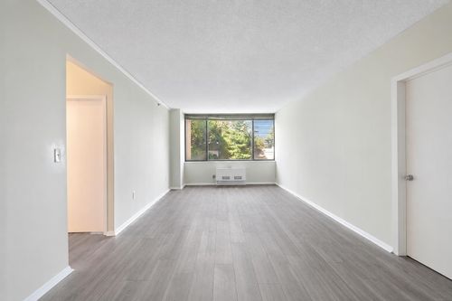 203-45 River Dr, Jersey City, NJ, 07310-3701 | Card Image