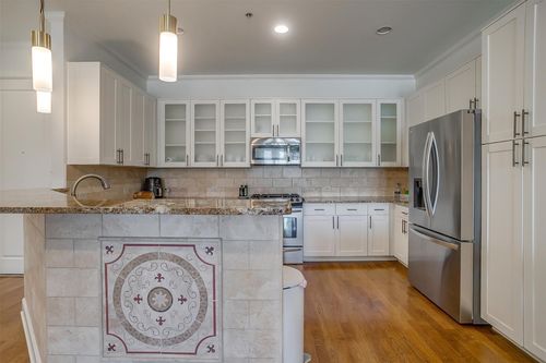 apt-302-2800 Sandage Ave, Fort Worth, TX, 76109-1783 | Card Image