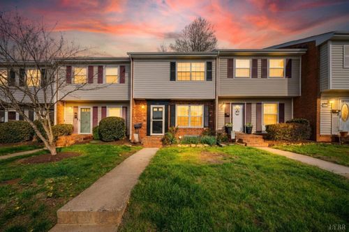 111 Kettering Ln, Lynchburg, VA, 24501-2315 | Card Image