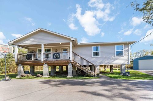 2615 Commerce St, Liverpool, TX, 77577-8839 | Card Image