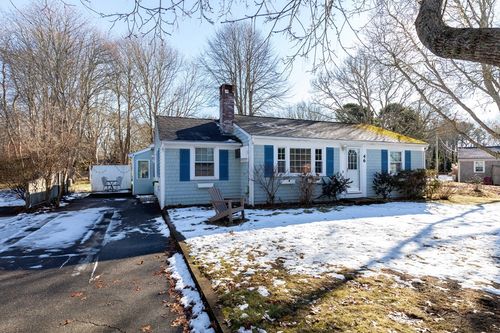 46 Pawkannawkut Dr, South Yarmouth, MA, 02664-5127 | Card Image