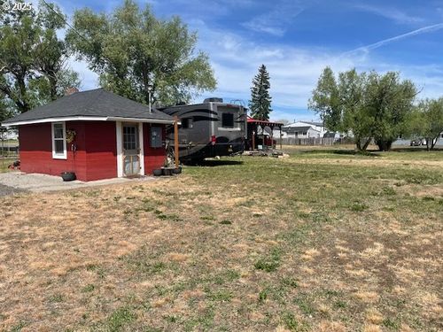 501 S Clairmont St, Wallowa, OR, 97885-8421 | Card Image