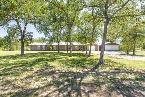 1229 State 304 Highway, Gonzales, TX, 78629 | Card Image