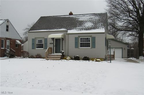 1711 E 30th St, Ashtabula, OH, 44004-5212 | Card Image