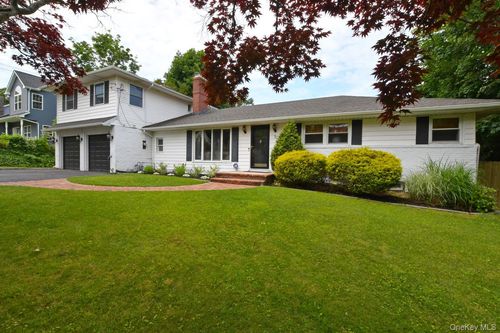 50 Deer Dr, Sound Beach, NY, 11789-1218 | Card Image