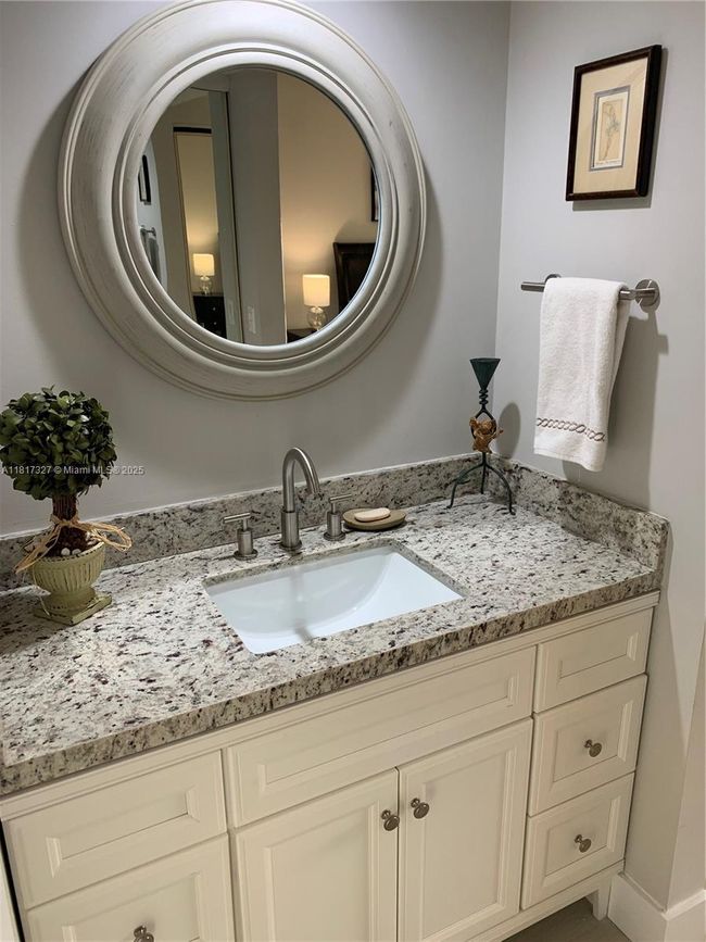 APT-206 - 1709 Whitehall Dr, Condo with 2 bedrooms, 2 bathrooms and null parking in Davie FL | Image 24