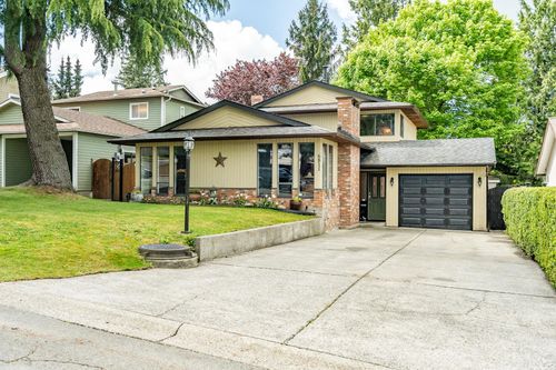6811 Baker Road, Delta, BC, V4E2T8 | Card Image