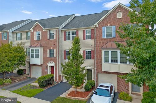 12769 Stone Lined Cir, WOODBRIDGE, VA, 22192-5583 | Card Image