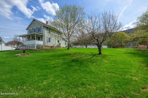 25 W Pine St, Lee, MA, 01238 | Card Image