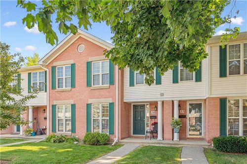 34-465 Woolwich St, Waterloo, ON, N2K3S4 | Card Image