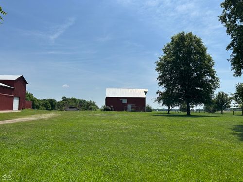 6475 N 300 E, Whiteland, IN, 46184-9725 | Card Image