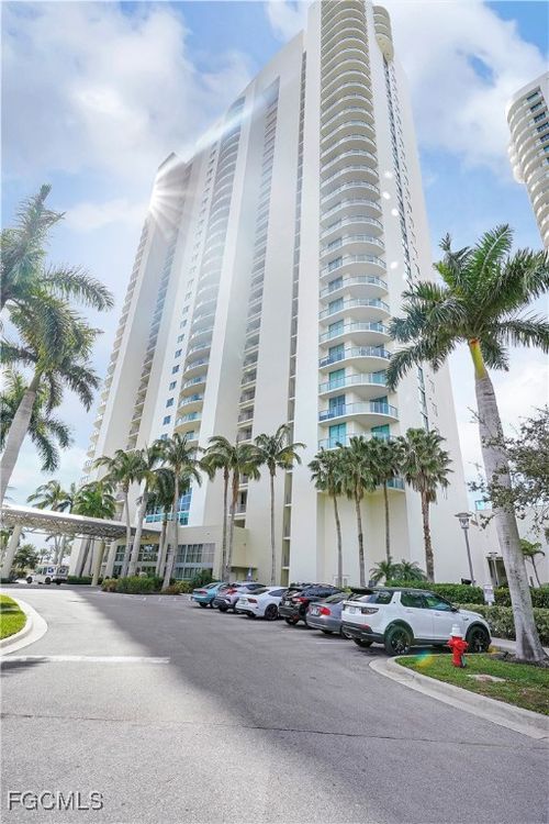 apt-1401-3000 Oasis Grand Blvd, FORT MYERS, FL, 33916-1639 | Card Image