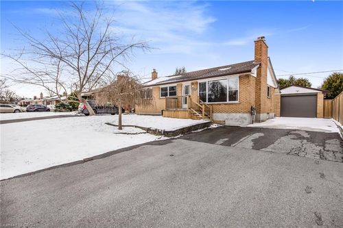 bsmt-185 Burlington St, London, ON, N5Z3V9 | Card Image