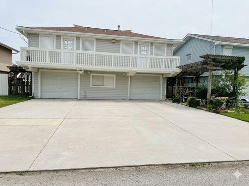 662 Warsaw St, Hitchcock, TX, 77563-2606 | Card Image