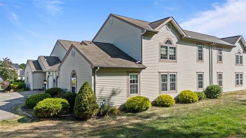 234 Huckleberry Ct, Wexford, PA, 15090-7524 | Card Image