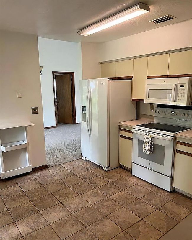 7458 Carillon Ave, House other with 3 bedrooms, 2 bathrooms and null parking in Cocoa FL | Image 4