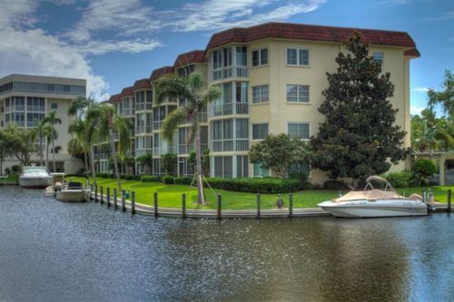 36-1257 S Portofino Dr, SARASOTA, FL, 34242-3147 | Card Image