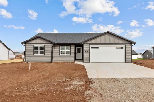 2050 White Dove Lane, KAUKAUNA, WI, 54130 | Card Image