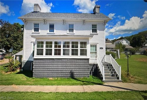 165 9th St, Wellsburg, WV, 26070-1513 | Card Image