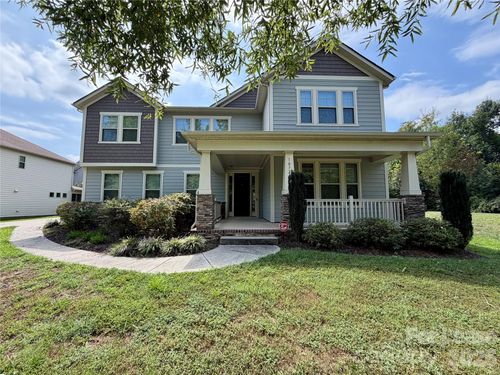 10728 Vanguard Pkwy, Huntersville, NC, 28078-5392 | Card Image