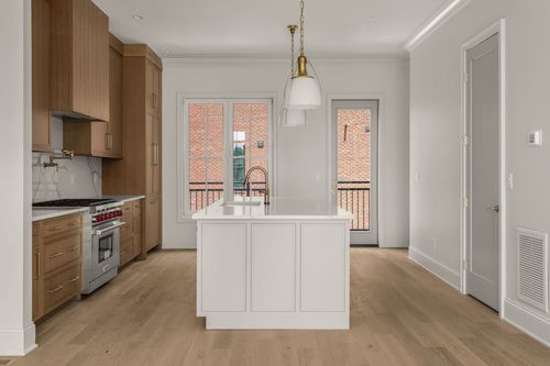 406 Hume St, Nashville, TN, 37208 | Card Image