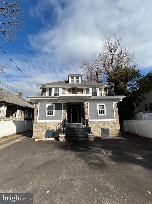 a-2417 N 54th St, PHILADELPHIA, PA, 19131-2400 | Card Image