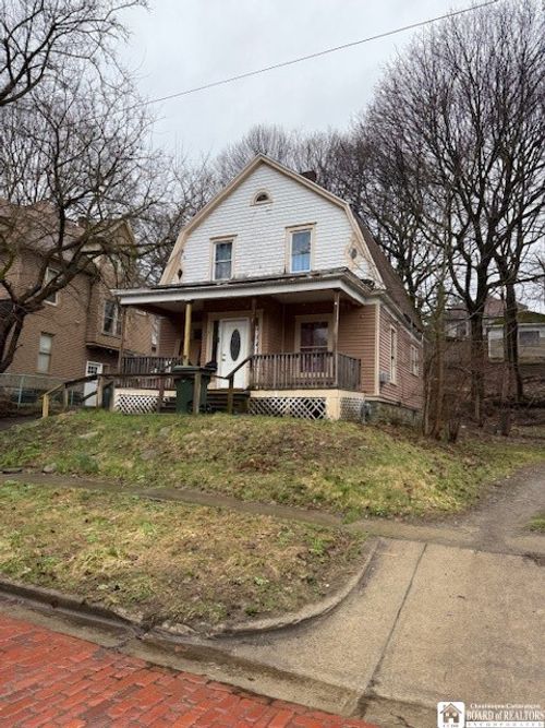 5 Peach St, Jamestown, NY, 14701-3711 | Card Image