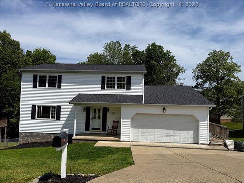 18 Monterey Ln, Cross Lanes, WV, 25313-2602 | Card Image