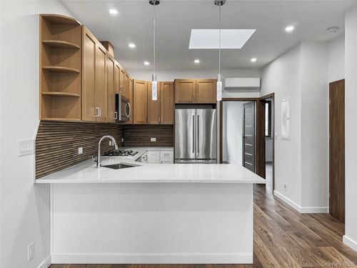 2-7111 72nd Street, New York, NY, 11385 | Card Image