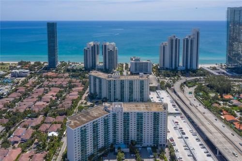 1105-19380 Collins Ave, Sunny Isles Beach, FL, 33160-2285 | Card Image