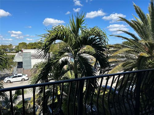 apt-309-110 Se 2nd St, Hallandale Beach, FL, 33009-5657 | Card Image