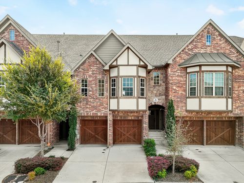 556 Waterloo Dr, Lewisville, TX, 75067-5406 | Card Image