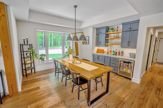 1025 Davis Dr, House other with 5 bedrooms, 3 bathrooms and 15 parking in Severn Bridge ON | Image 4