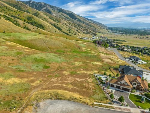 2350 E 3025 N, North Logan, UT, 84341-4737 | Card Image
