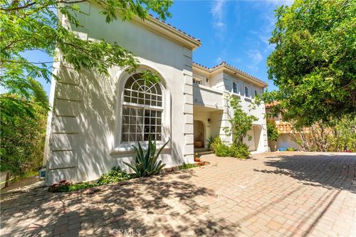 23665 Summit, Calabasas, CA, 91302 | Card Image