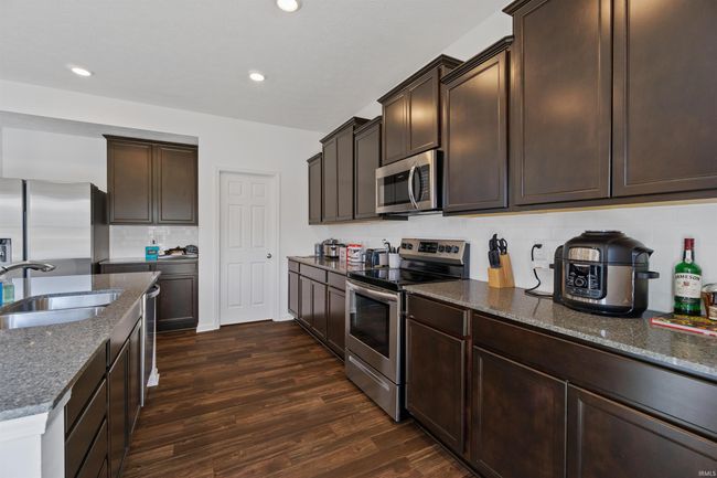 6903 Aster Dr, House other with 4 bedrooms, 3 bathrooms and null parking in Pendleton IN | Image 4