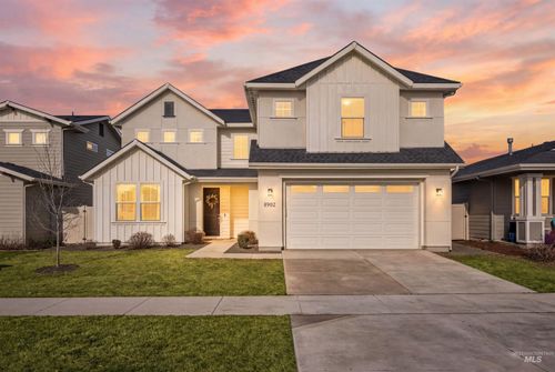 8902 W Bowie St, Star, ID, 83669-5211 | Card Image