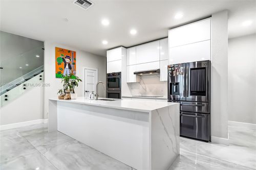 4566 Ficus St, Hollywood, FL, 33021-2078 | Card Image