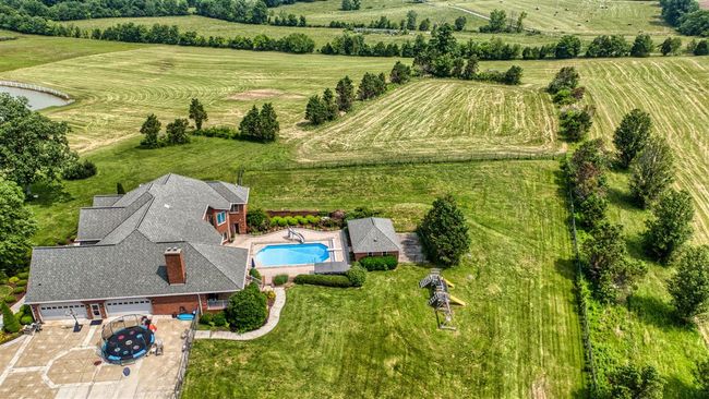 122 Fairway Acres Dr, House other with 7 bedrooms, 5 bathrooms and null parking in Dunmor KY | Image 88