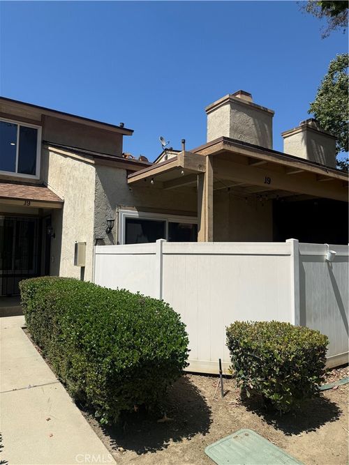 1031 S Palmetto Ave, Ontario, CA, 91762-4942 | Card Image