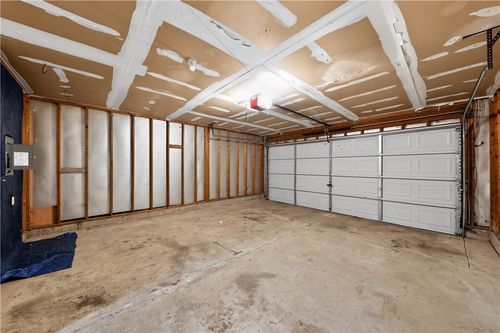 8454 Trowbridge Way, Huber Heights, OH, 45424-1372 | Card Image